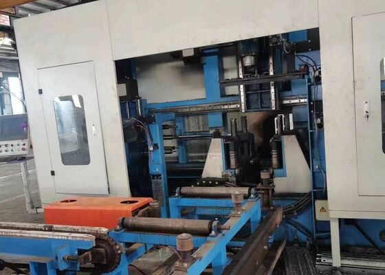 橋梁建設産業溝形鋼のための CNC ビームの穴あけおよび鋸盤ライン