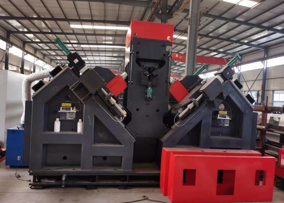 PLCコアコンポーネントを持つCNCアングルドリルマシン