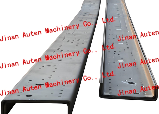 120トン公称力CNCプレートパンチング生産ライン、トラックフラットビーム用25モジュール