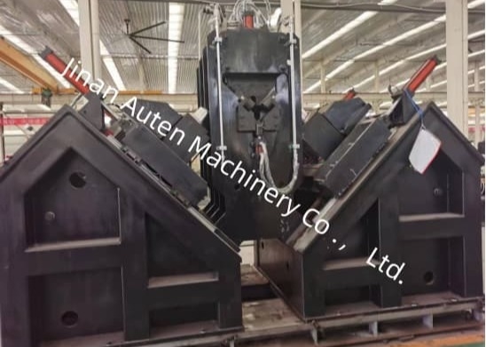 40mm 掘削直径 自動化 CNC 角線機械 BT40 掘削スピンドル
