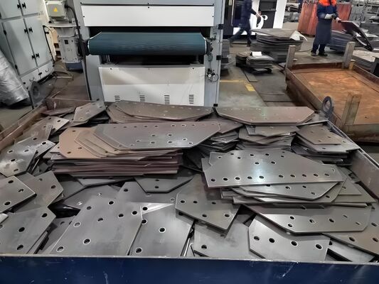 28KW 機械 パワープレート 磨き機 切断プロセス中にバースを除去する