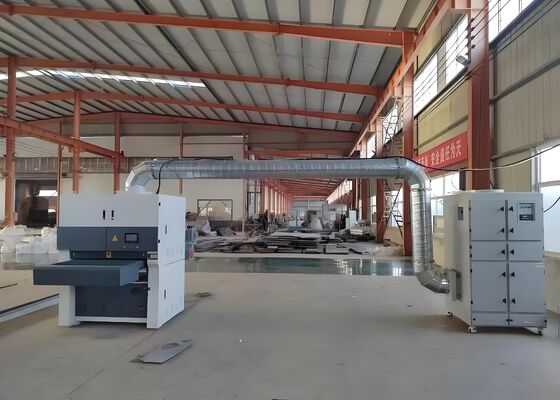 28KW マシンパワー CNC 金属プレート 磨き機 2 フィードモーター