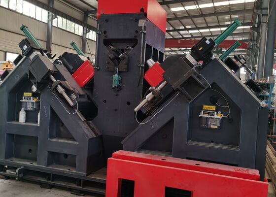 40mm 穴あけ直径 CNC アングル鋼パンチングシャーリングマシン