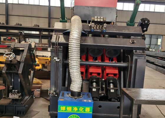 40mm 穴あけ直径 CNC アングル鋼パンチングシャーリングマシン