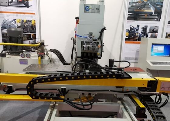 鋼鉄構造産業に適用されるCNCプレートパンシングマシン 800/1200KNマーク力