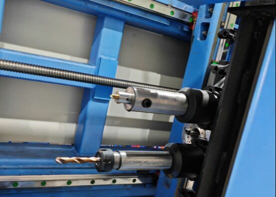 40mm 最大掘削直径 CNC 高速Hビーム掘削機 チャンネルセクション