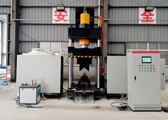 高油タンク圧 CNC 角度曲げと加熱マシン 950mm オイルタンクストローク