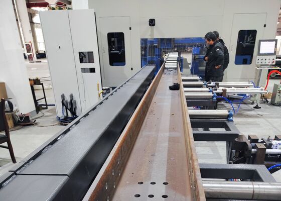 鉄鋼構造工業 高速CNCHビーム掘削機 BT40 メインスピンドル